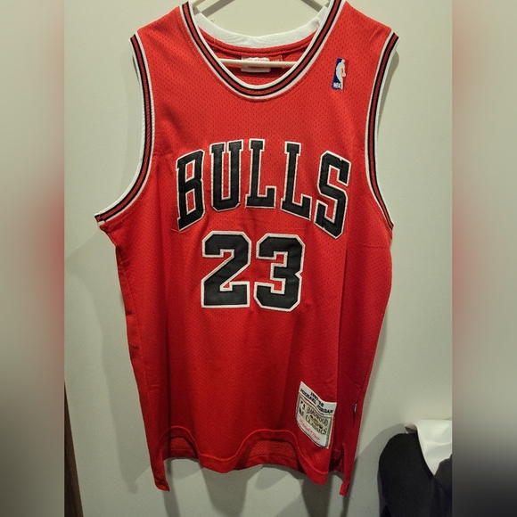 Mitchell & Ness Other - Michael jordan bulls 23 1997-98 jersey